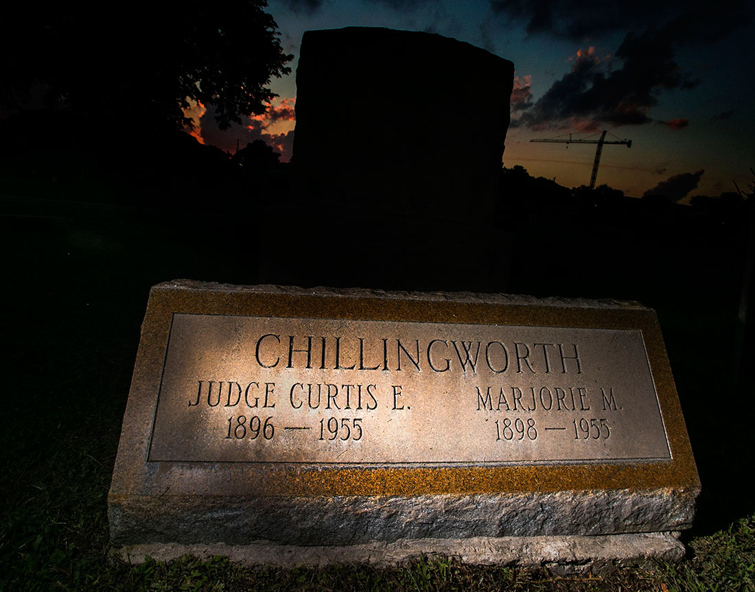 Chillingworth's tombstone