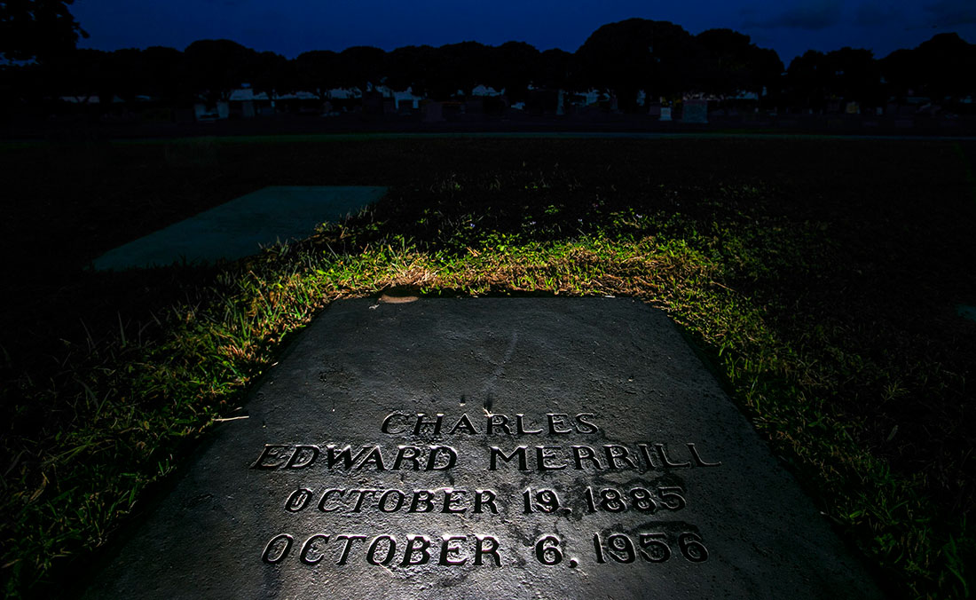 Charles Edward Merrill's tombstone
